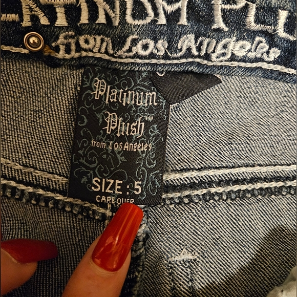 Platinum Plush cut out jeans - Picture 5 of 9